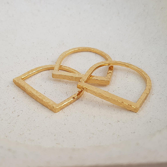 Delicate Gold Bar Ring
