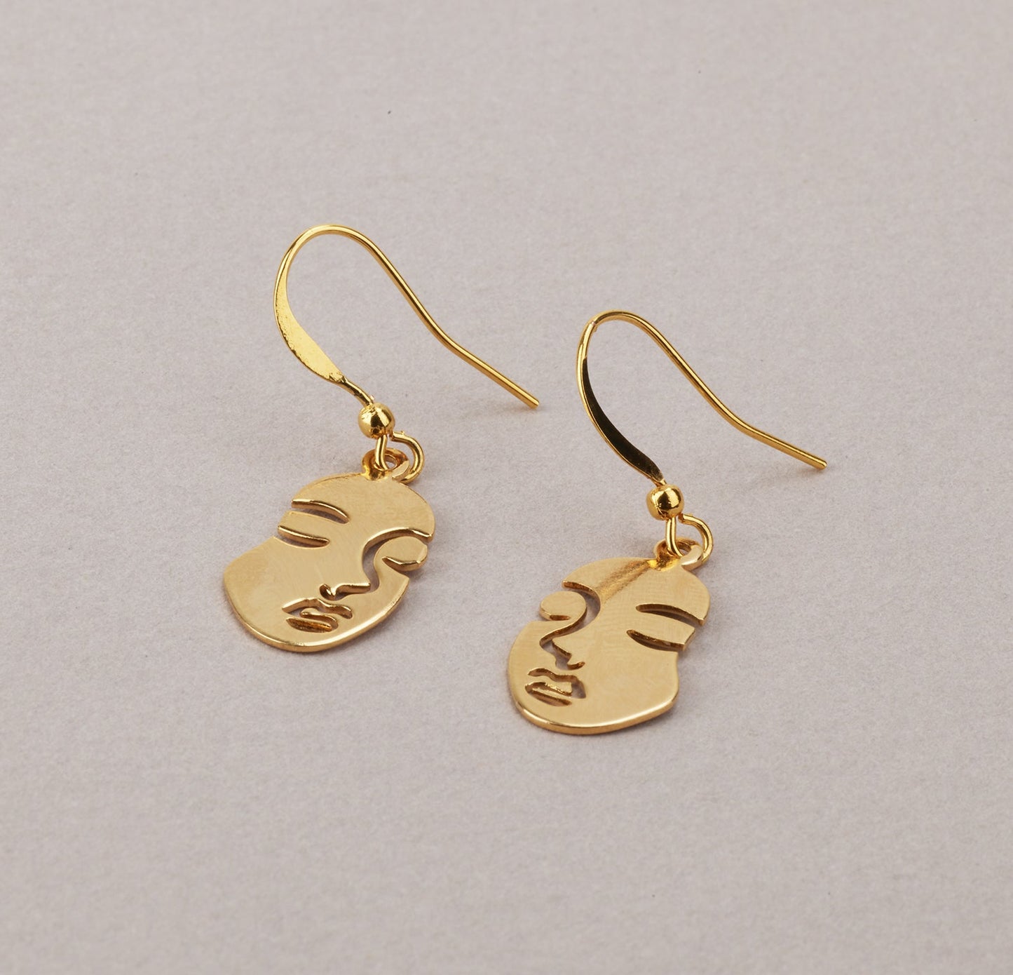 Gold Face Earrings - HLcollection - Handmade Gold and Silver Jewelry