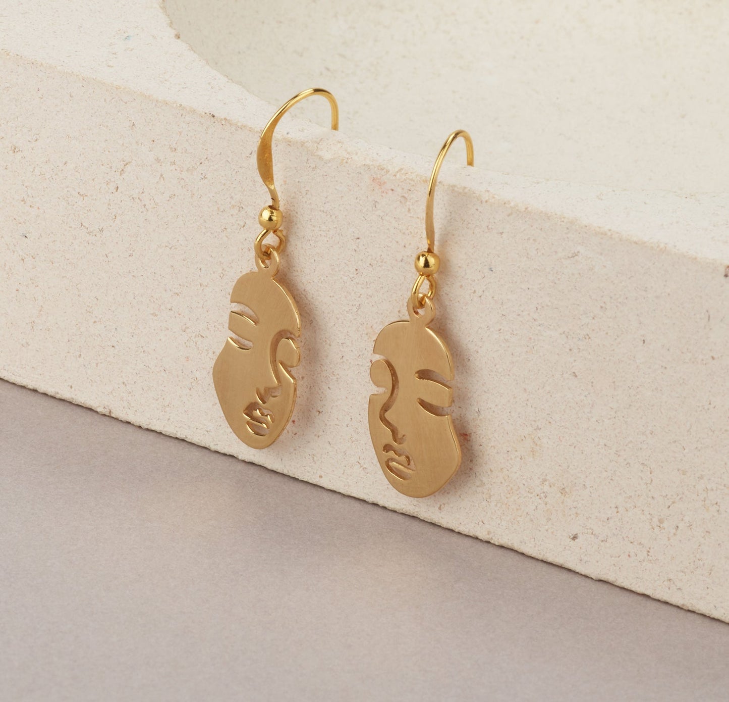 Gold Face Earrings - HLcollection - Handmade Gold and Silver Jewelry