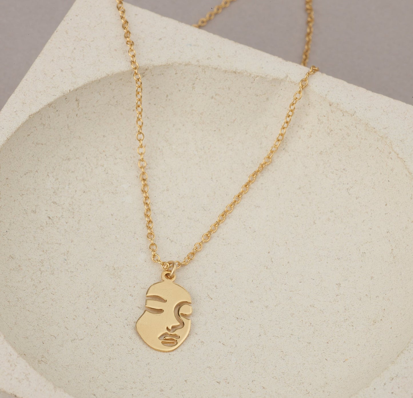 Gold Face Necklace - HLcollection - Handmade Gold and Silver Jewelry