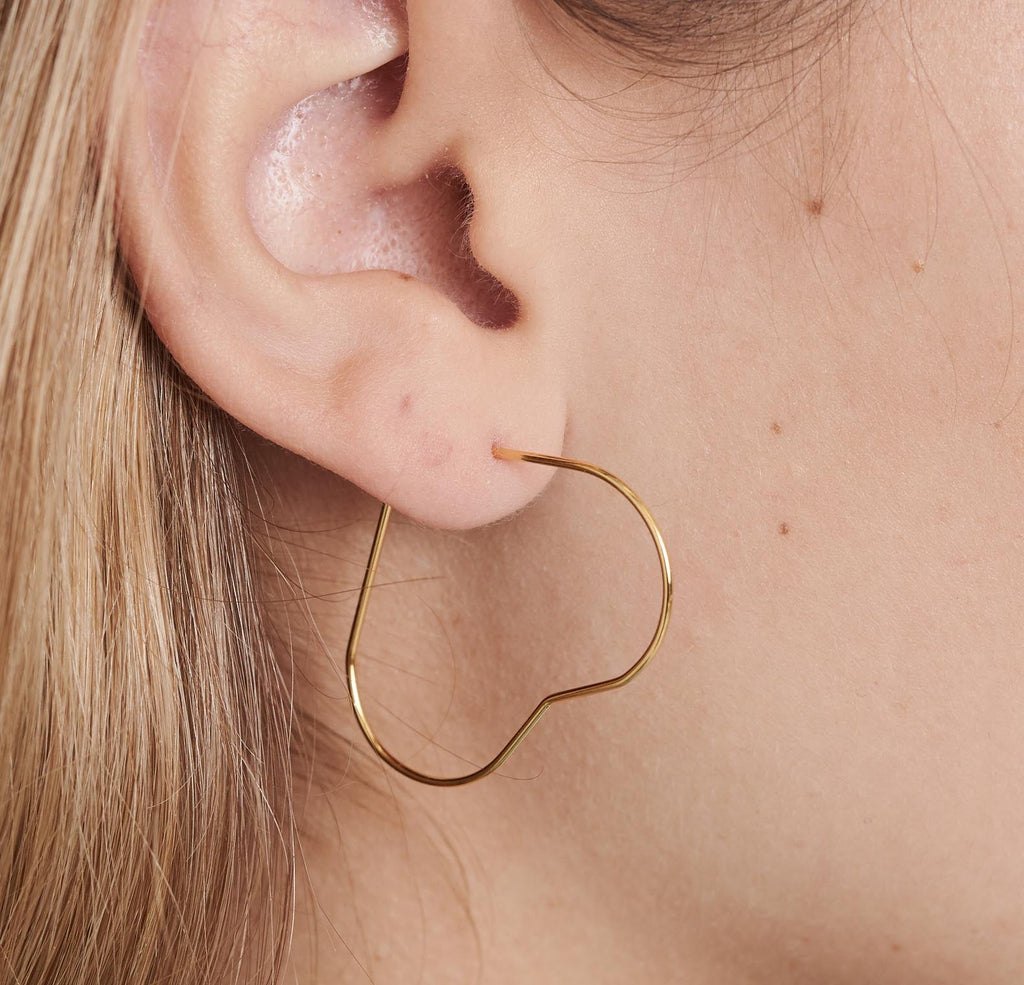 Gold Heart Hoop Earrings - HLcollection - Handmade Gold and Silver Jewelry