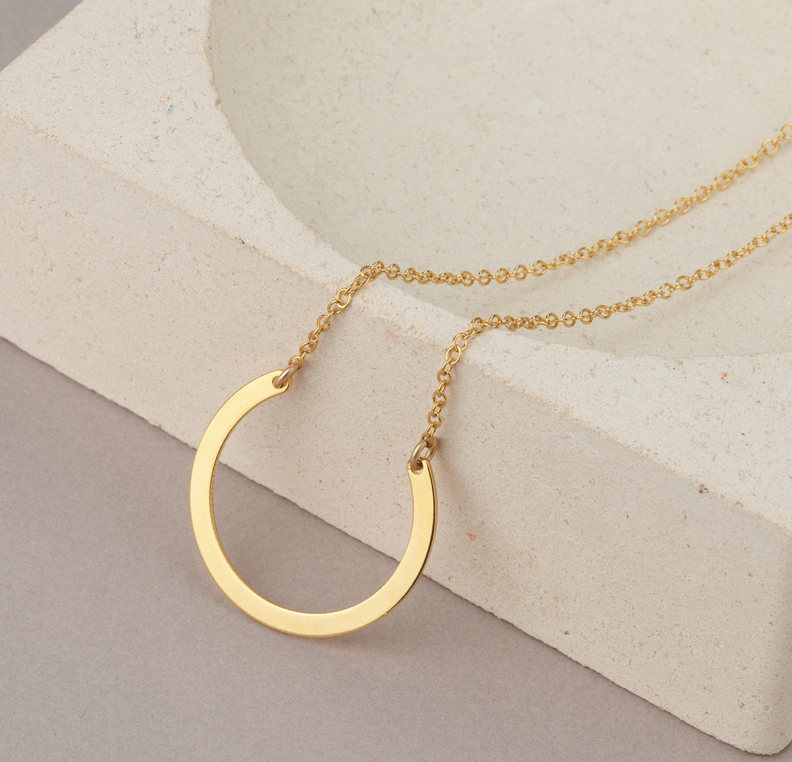 Gold Horseshoe Necklace - HLcollection - Handmade Gold and Silver Jewelry