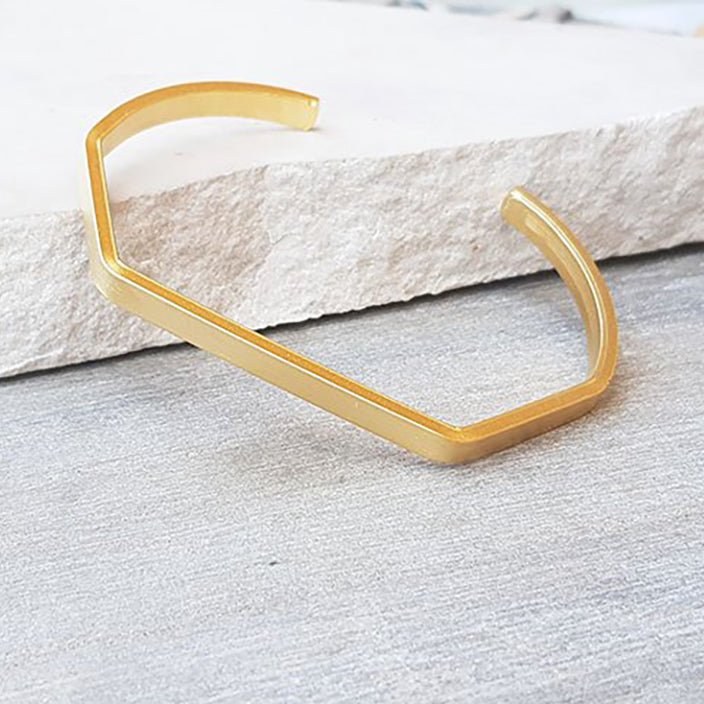 Gold Minimalist Cuff Bracelet - HLcollection - Handmade Gold and Silver Jewelry