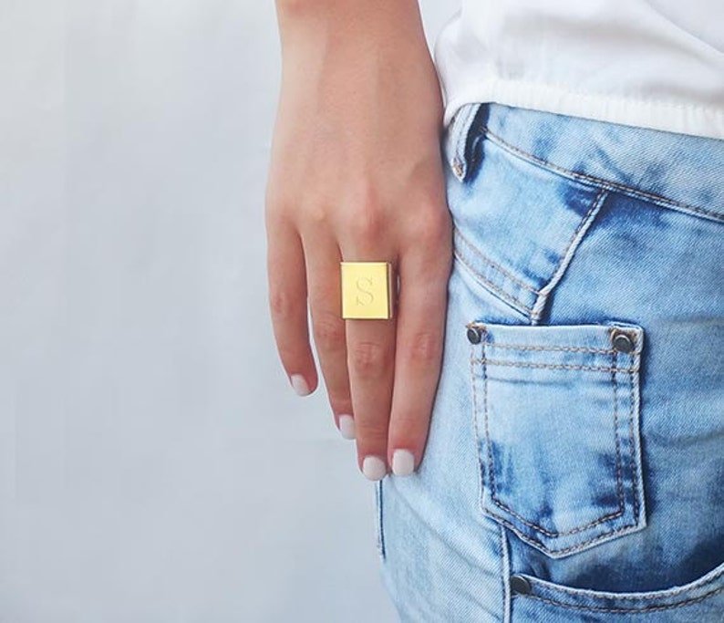 Gold Personalized Ring - HLcollection - Handmade Gold and Silver Jewelry