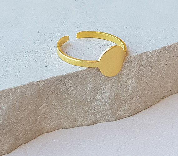 Gold Pinky Ring Round - HLcollection - Handmade Gold and Silver Jewelry