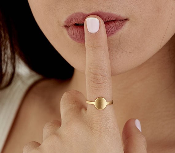 Gold Pinky Ring Round - HLcollection - Handmade Gold and Silver Jewelry