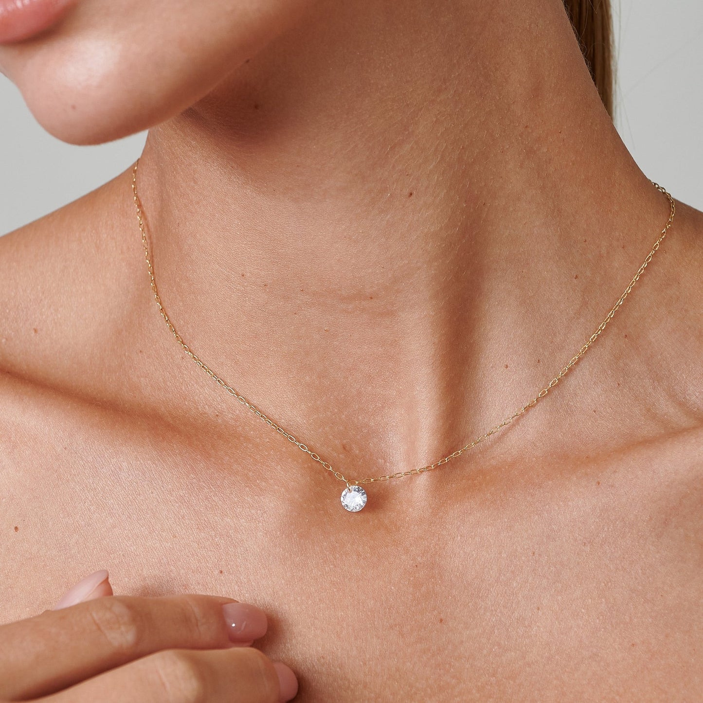 Tiny Diamond Gold Necklace - HLcollection - Handmade Gold and Silver Jewelry