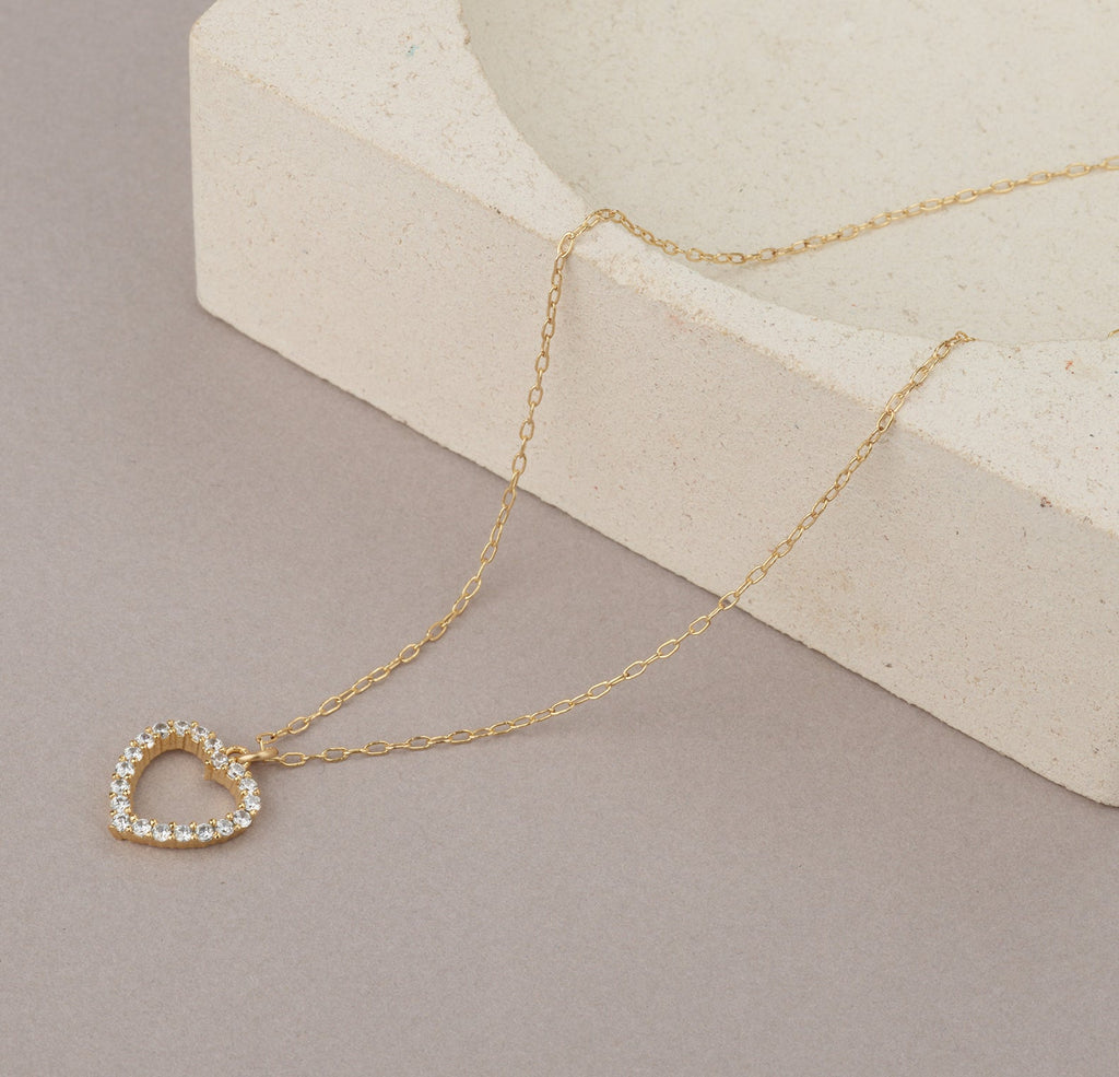 Tiny Diamond Heart Necklace - HLcollection - Handmade Gold and Silver Jewelry