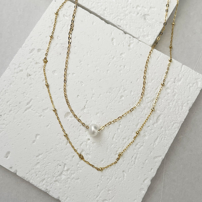 Dainty Gold Layered Necklaces