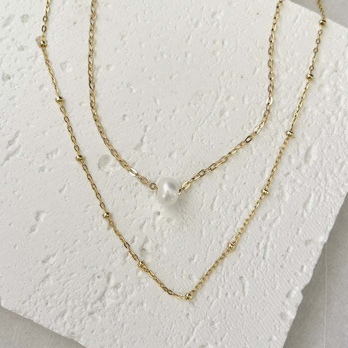 Dainty Gold Layered Necklaces