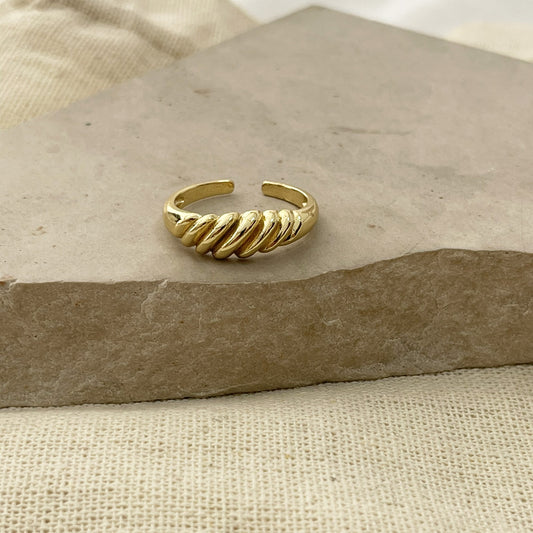 Gold Twisted Rope Ring