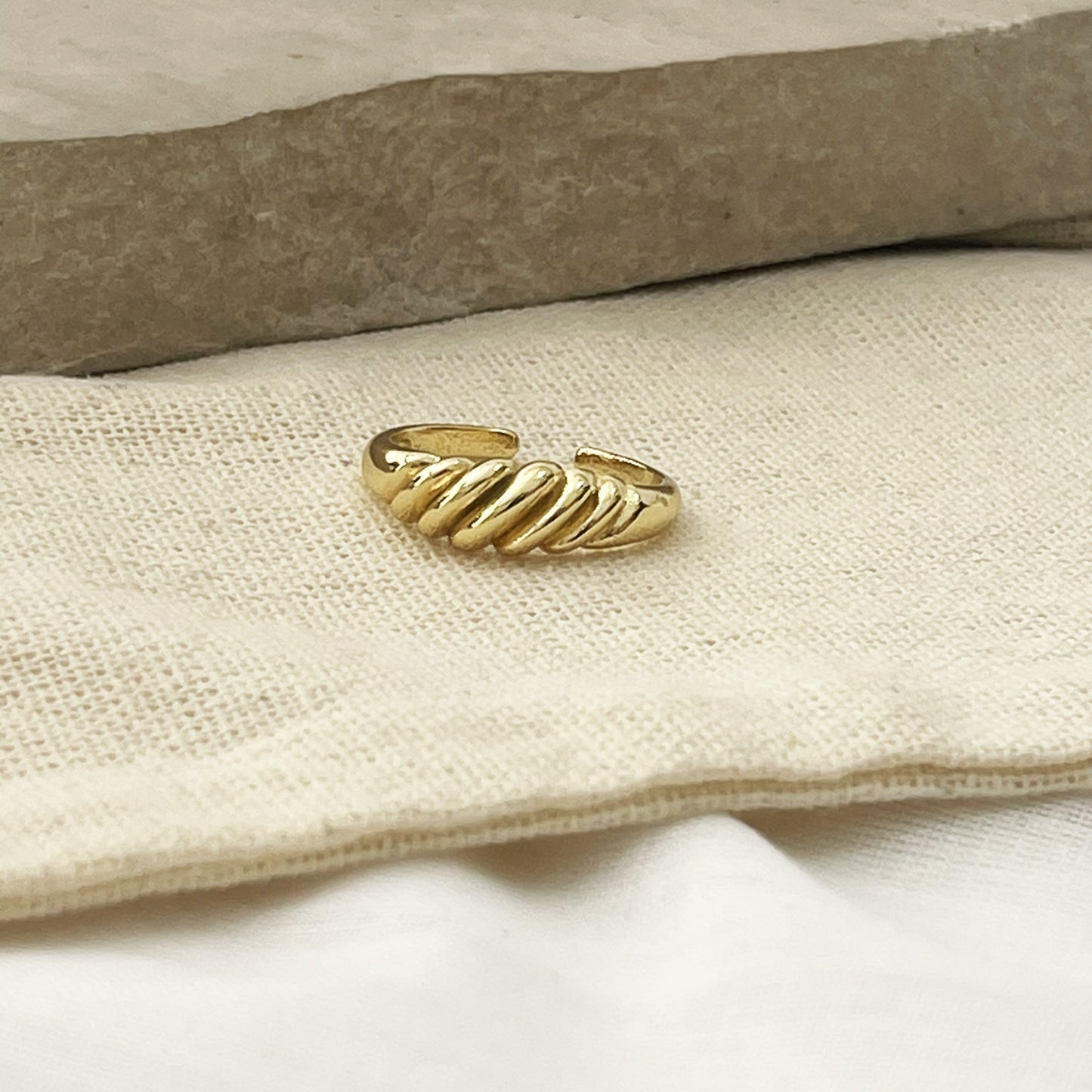 Gold Twisted Rope Ring