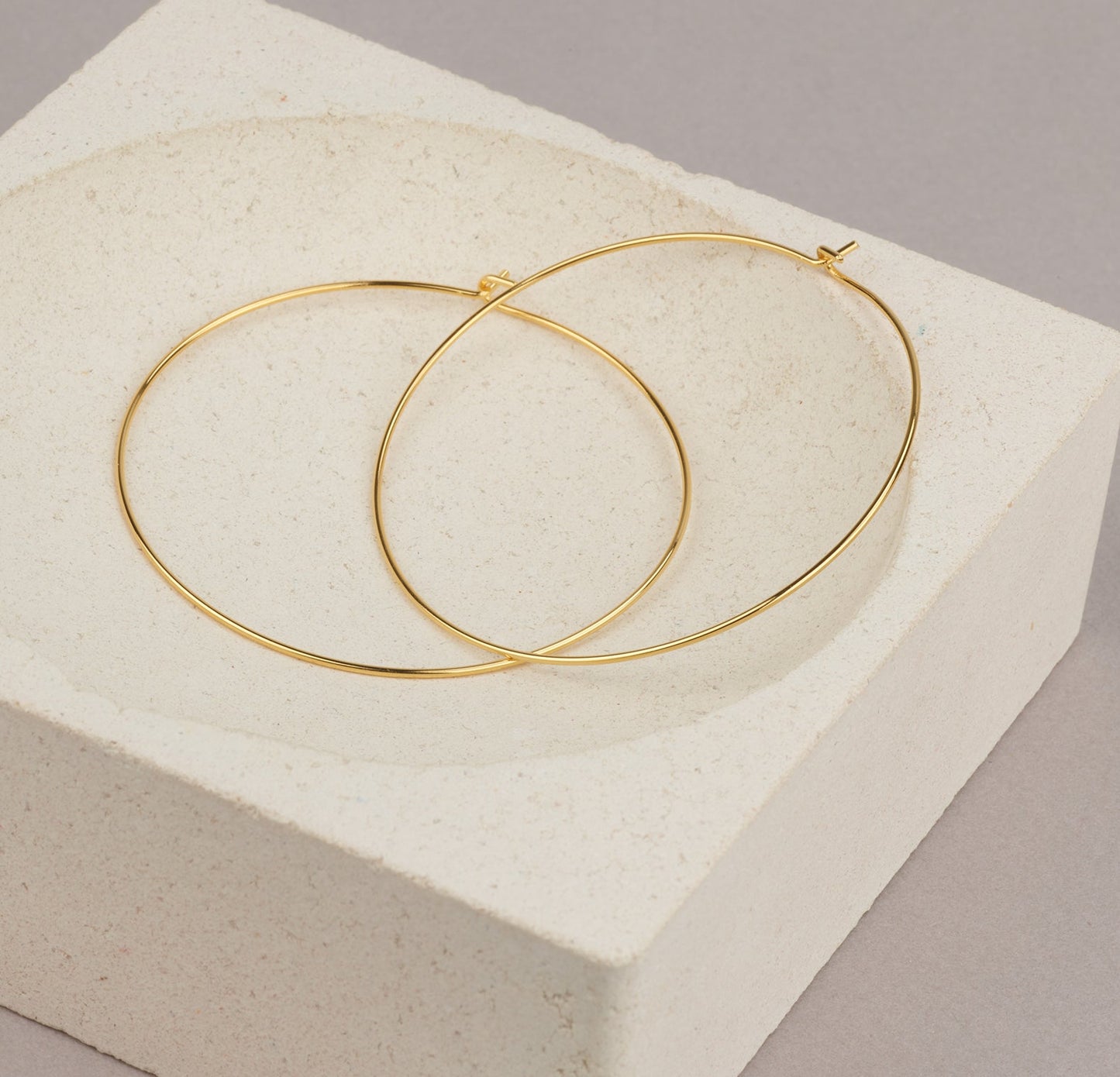 2 Inches Gold Hoops Earrings - HLcollection - Handmade Gold and Silver Jewelry