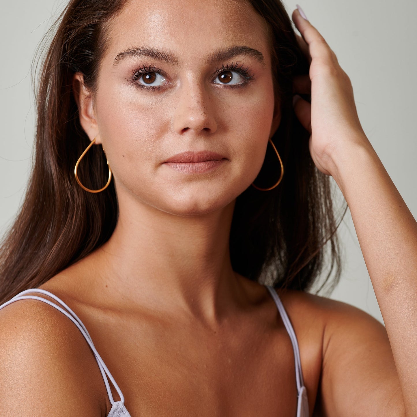 Gold Filled Teardrop Hoop Earrings - HLcollection - Handmade Gold and Silver Jewelry