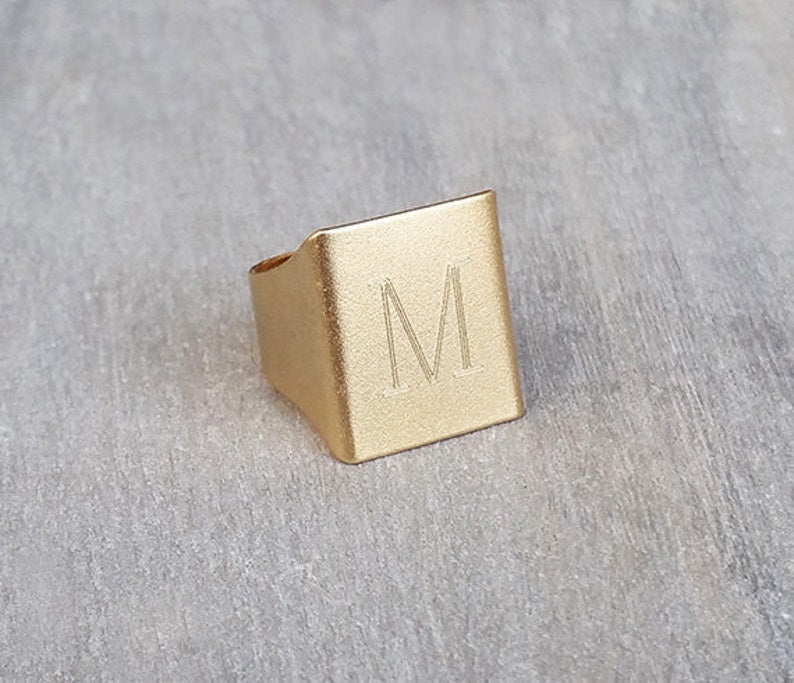 Gold Personalized Ring - HLcollection - Handmade Gold and Silver Jewelry